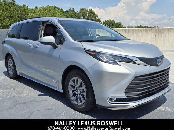 TOYOTA SIENNA 2021 5TDYRKEC0MS011252 image