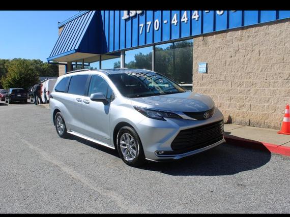 TOYOTA SIENNA 2021 5TDYRKEC4MS072880 image