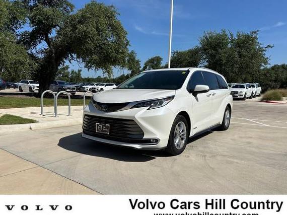 TOYOTA SIENNA 2021 5TDZRKEC6MS032031 image