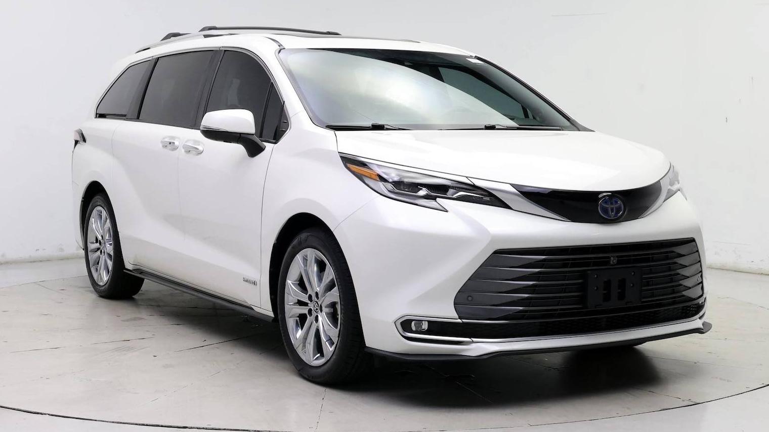 TOYOTA SIENNA 2021 5TDERKECXMS020267 image