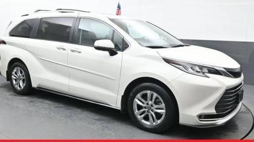 TOYOTA SIENNA 2021 5TDZSKFC1MS028472 image