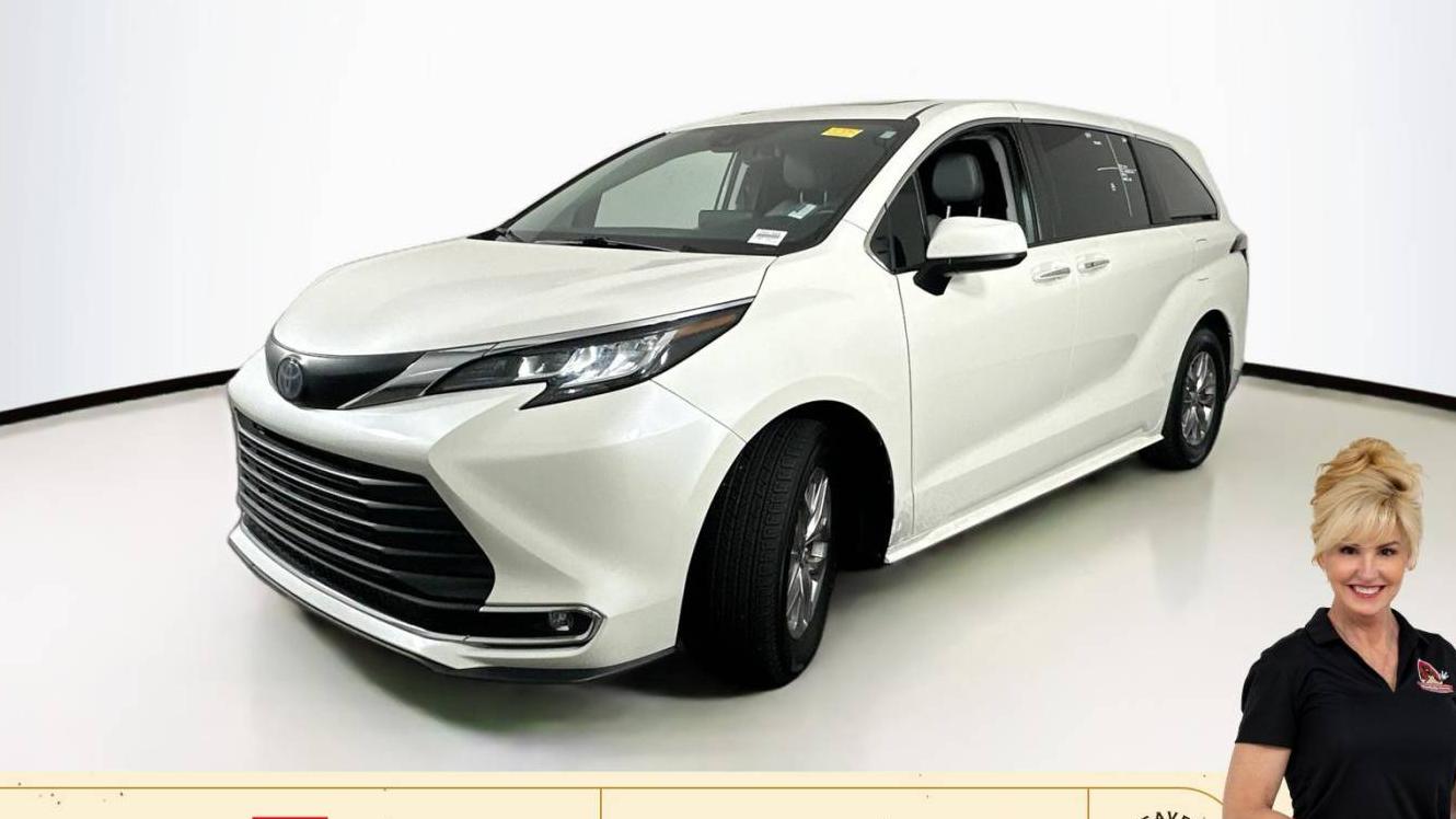 TOYOTA SIENNA 2021 5TDYRKEC1MS021322 image