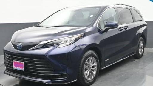 TOYOTA SIENNA 2021 5TDKRKEC2MS003966 image