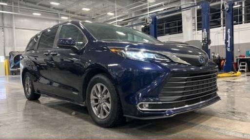 TOYOTA SIENNA 2021 5TDYRKEC5MS009769 image