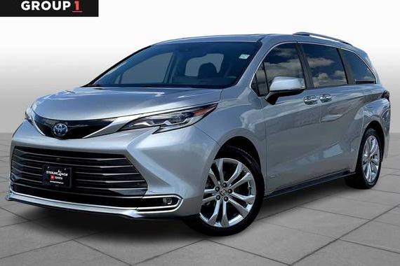 TOYOTA SIENNA 2021 5TDERKEC4MS047920 image