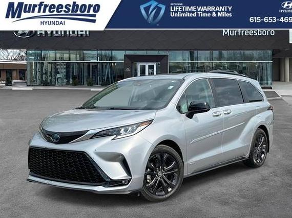 TOYOTA SIENNA 2021 5TDDRKEC5MS033844 image
