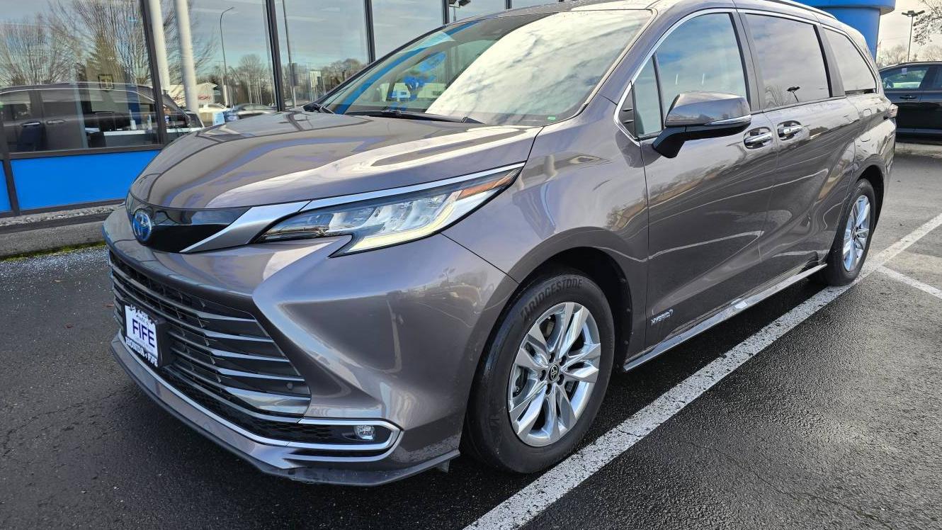 TOYOTA SIENNA 2021 5TDZRKEC6MS025709 image