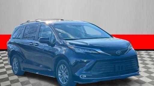 TOYOTA SIENNA 2021 5TDJSKFC7MS015500 image