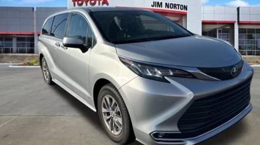 TOYOTA SIENNA 2021 5TDYSKFC9MS031177 image