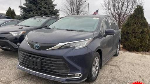 TOYOTA SIENNA 2021 5TDYRKEC6MS073433 image