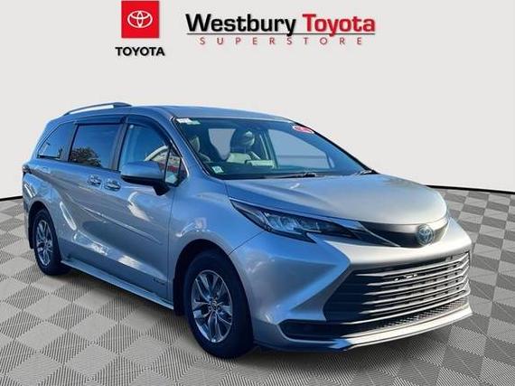 TOYOTA SIENNA 2021 5TDKSKFC6MS006632 image