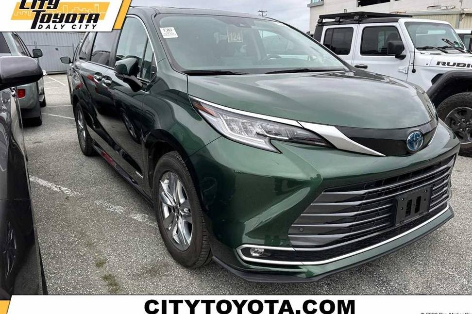 TOYOTA SIENNA 2021 5TDZSKFCXMS031533 image