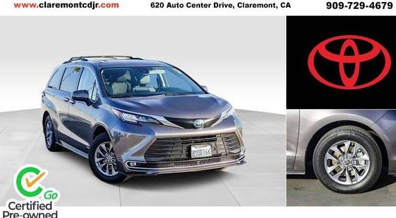 TOYOTA SIENNA 2021 5TDYSKFC4MS039414 image