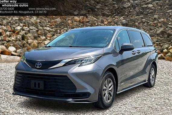 TOYOTA SIENNA 2021 5TDKSKFC3MS016101 image