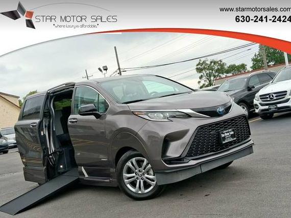 TOYOTA SIENNA 2021 5TDGSKFC1MS036711 image