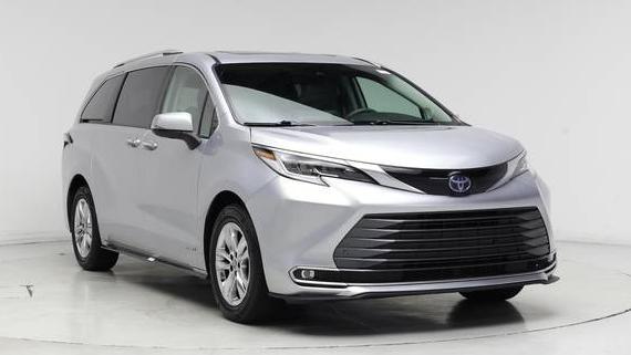 TOYOTA SIENNA 2021 5TDZRKEC5MS049032 image