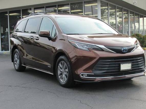 TOYOTA SIENNA 2021 5TDYRKEC4MS061118 image