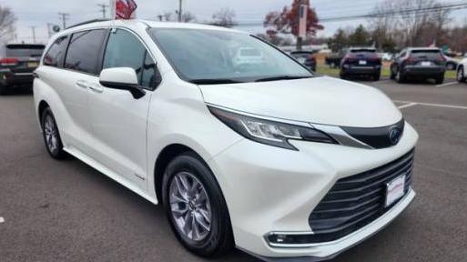 TOYOTA SIENNA 2021 5TDJSKFC6MS022521 image