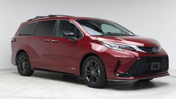 TOYOTA SIENNA 2021 5TDDRKEC4MS018719 image