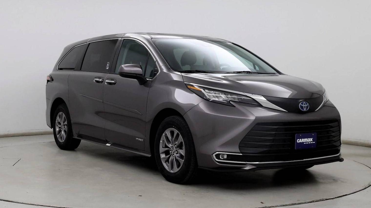 TOYOTA SIENNA 2021 5TDYRKEC0MS022171 image