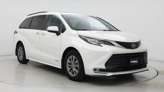 TOYOTA SIENNA 2021 5TDJRKECXMS017027 image