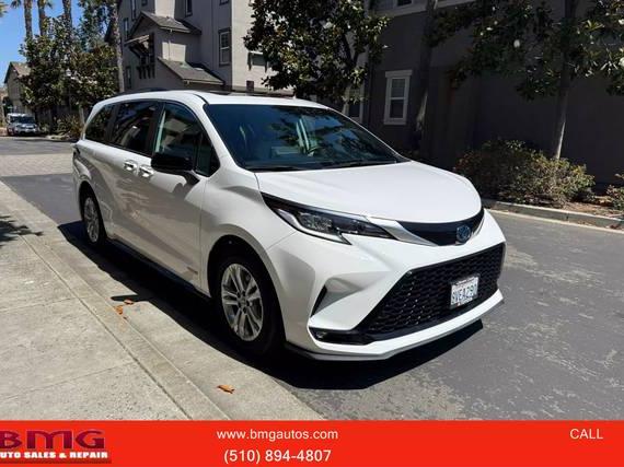 TOYOTA SIENNA 2021 5TDDSKFC2MS012050 image