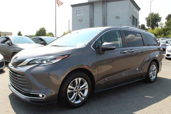 TOYOTA SIENNA 2021 5TDESKFC7MS020178 image