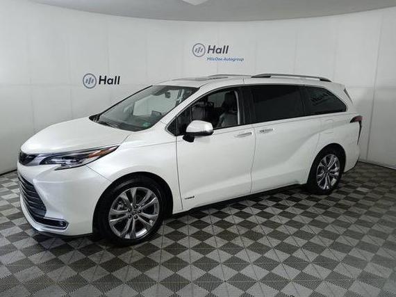 TOYOTA SIENNA 2021 5TDERKECXMS013965 image