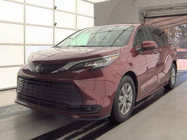 TOYOTA SIENNA 2021 5TDKSKFC4MS010369 image