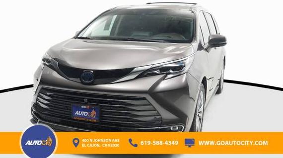 TOYOTA SIENNA 2021 5TDERKEC3MS004556 image