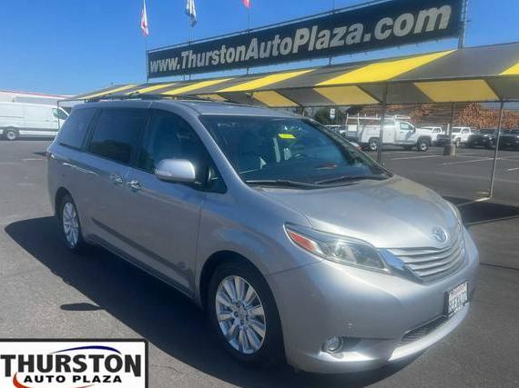 TOYOTA SIENNA 2017 5TDYZ3DC0HS856969 image