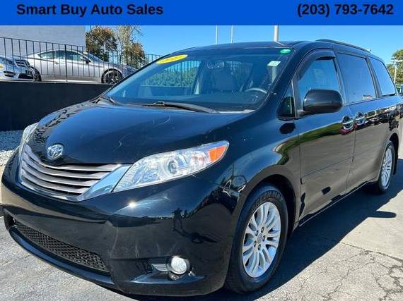 TOYOTA SIENNA 2017 5TDYZ3DC5HS898375 image