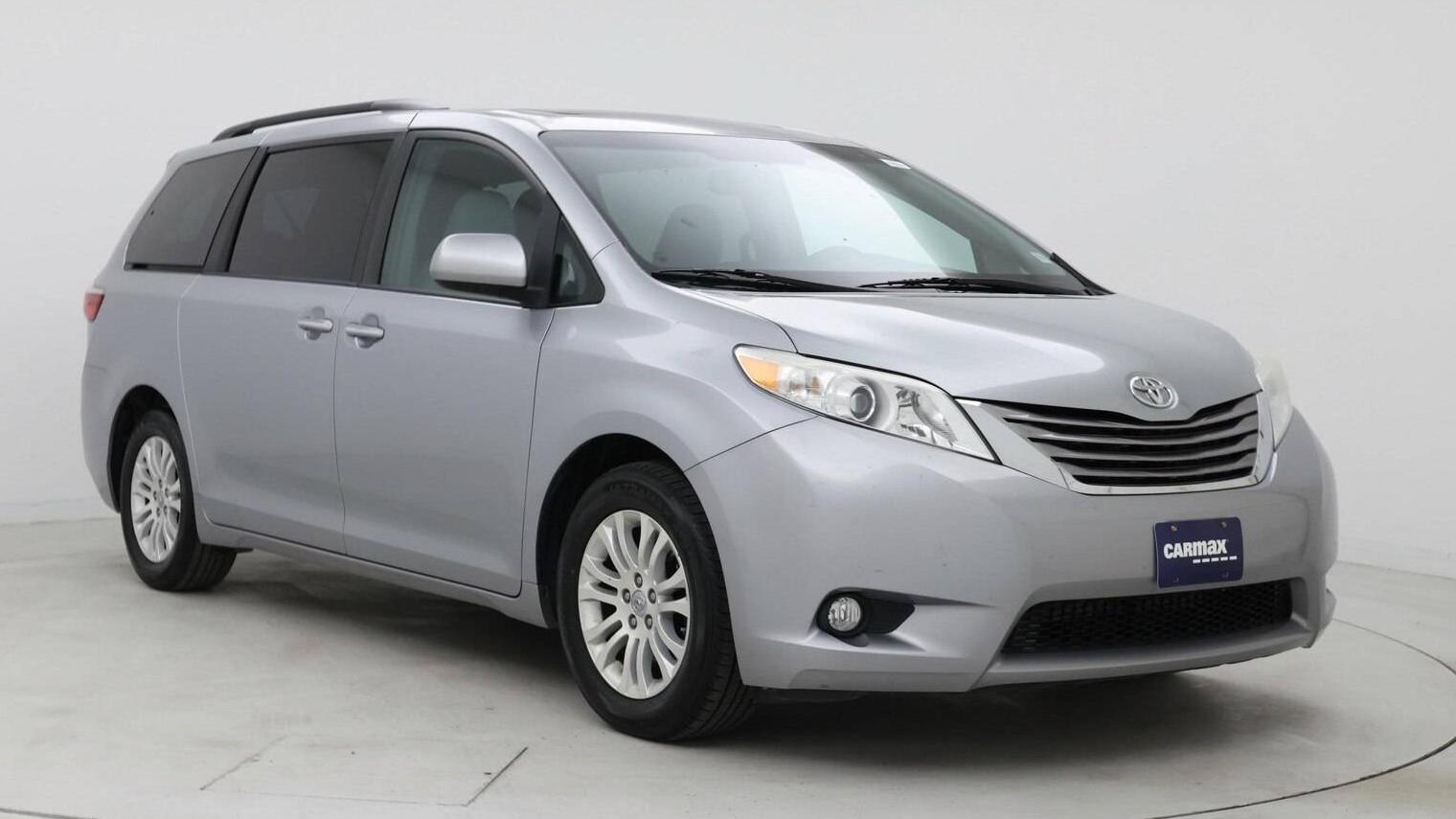 TOYOTA SIENNA 2017 5TDYZ3DC1HS815802 image