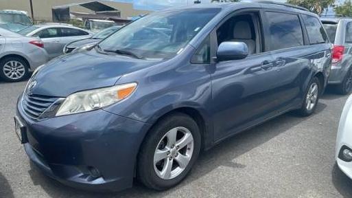 TOYOTA SIENNA 2017 5TDKZ3DC1HS790843 image