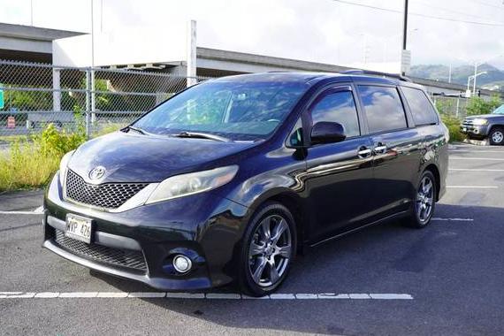 TOYOTA SIENNA 2017 5TDXZ3DC3HS843029 image