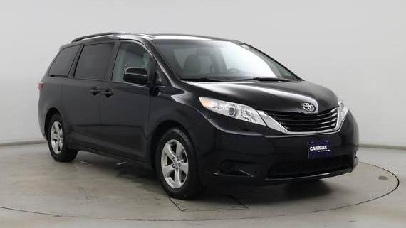 TOYOTA SIENNA 2017 5TDKZ3DC6HS882417 image