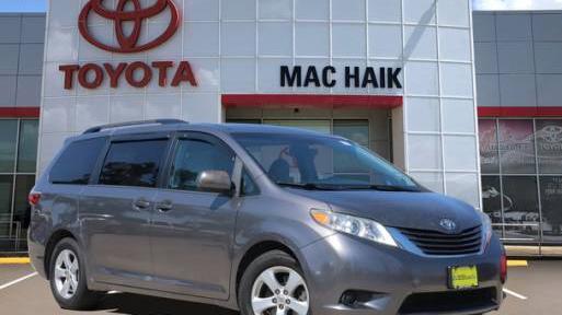 TOYOTA SIENNA 2017 5TDKZ3DC8HS769102 image