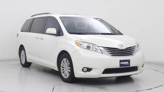TOYOTA SIENNA 2017 5TDYZ3DC8HS900118 image