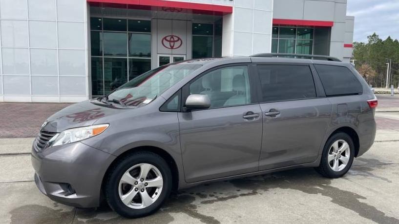 TOYOTA SIENNA 2017 5TDKZ3DC4HS825259 image