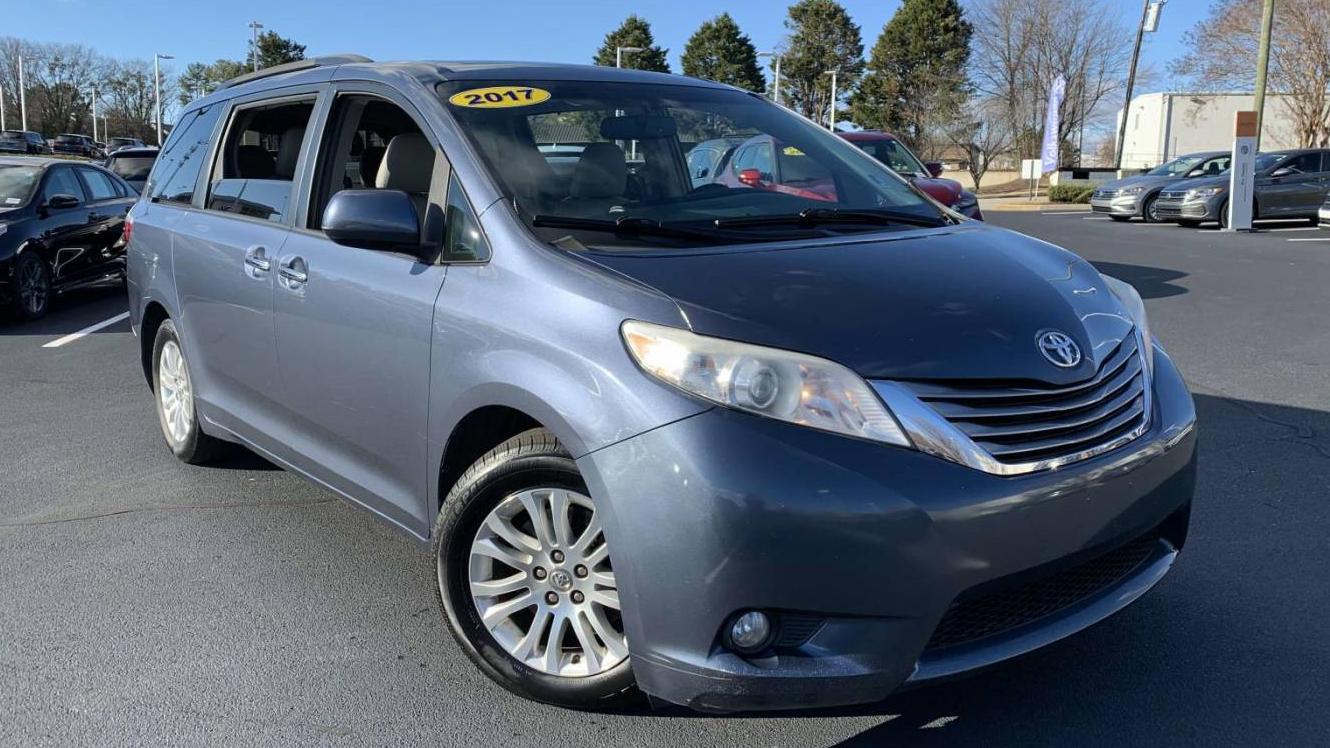 TOYOTA SIENNA 2017 5TDYZ3DC6HS842333 image