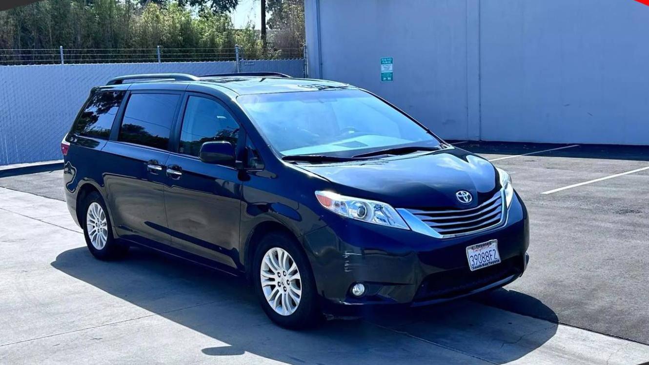 TOYOTA SIENNA 2017 5TDYZ3DC9HS831181 image