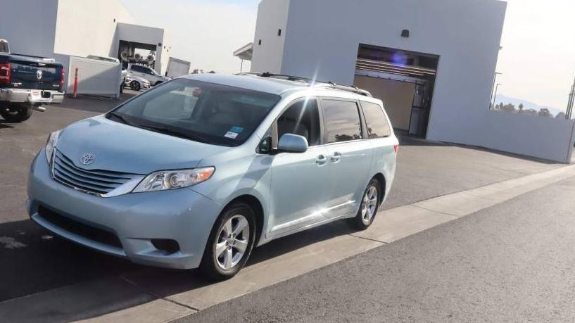 TOYOTA SIENNA 2017 5TDKZ3DC7HS773044 image