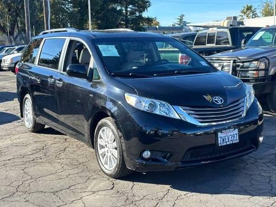 TOYOTA SIENNA 2017 5TDDZ3DC6HS153018 image