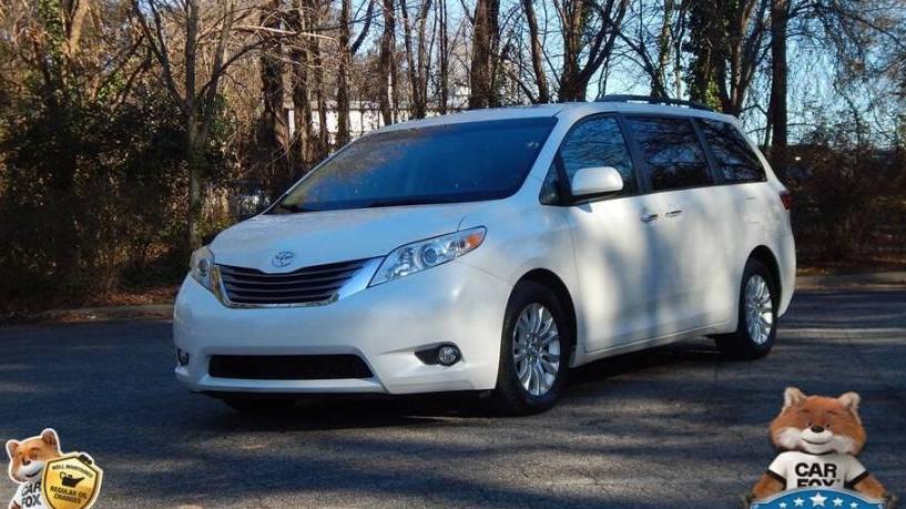 TOYOTA SIENNA 2017 5TDYZ3DC1HS786169 image