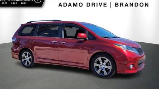 TOYOTA SIENNA 2017 5TDXZ3DC4HS858347 image