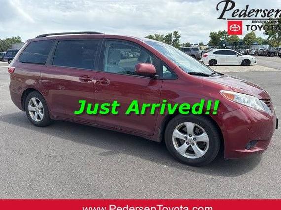 TOYOTA SIENNA 2017 5TDKZ3DC9HS794073 image