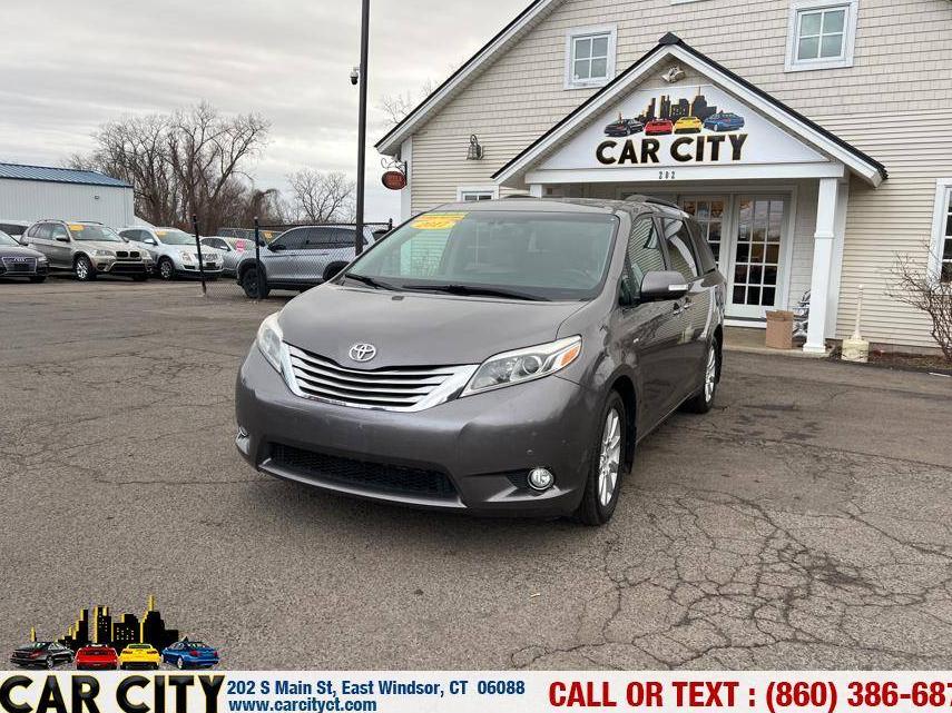 TOYOTA SIENNA 2017 5TDDZ3DC3HS172643 image