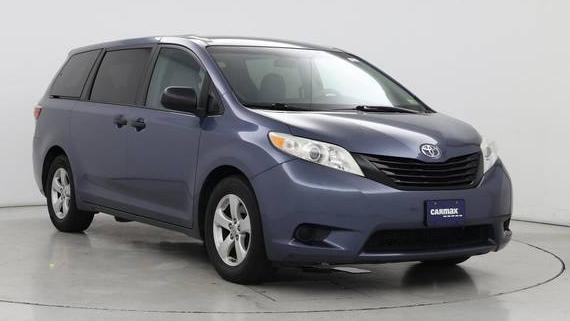 TOYOTA SIENNA 2017 5TDZZ3DC2HS873972 image