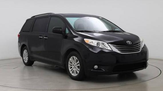 TOYOTA SIENNA 2017 5TDYZ3DC9HS789739 image
