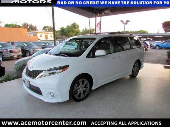TOYOTA SIENNA 2017 5TDXZ3DC2HS806148 image
